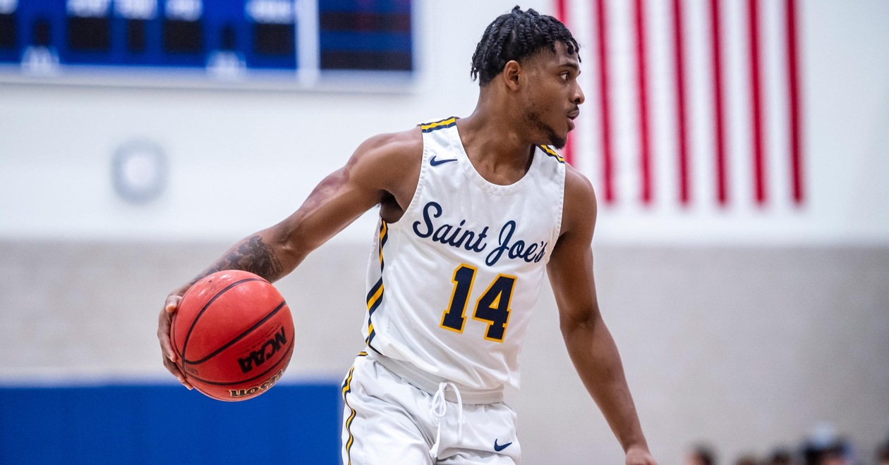Men's Basketball 12th In Latest Top 25 Poll