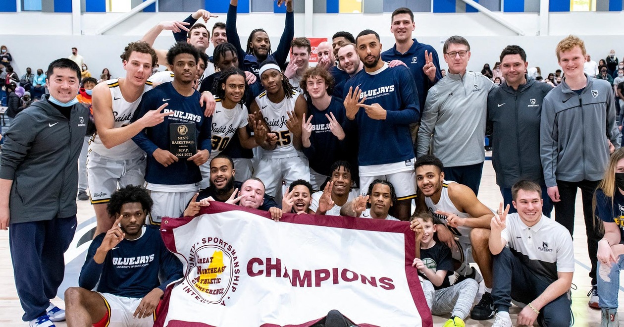 Men's Hoops Tops Albertus Magnus, Wins 2022 GNAC Championship