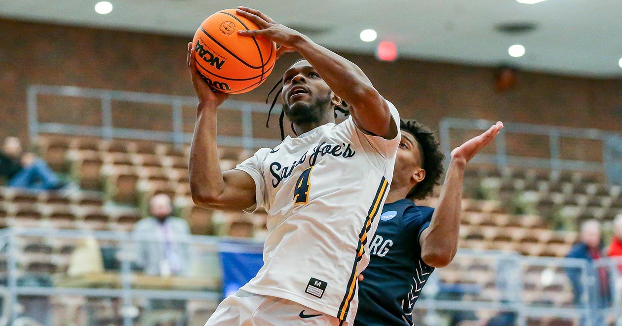 Men's Basketball Falls In NCAA Tournament First Round, 63-53