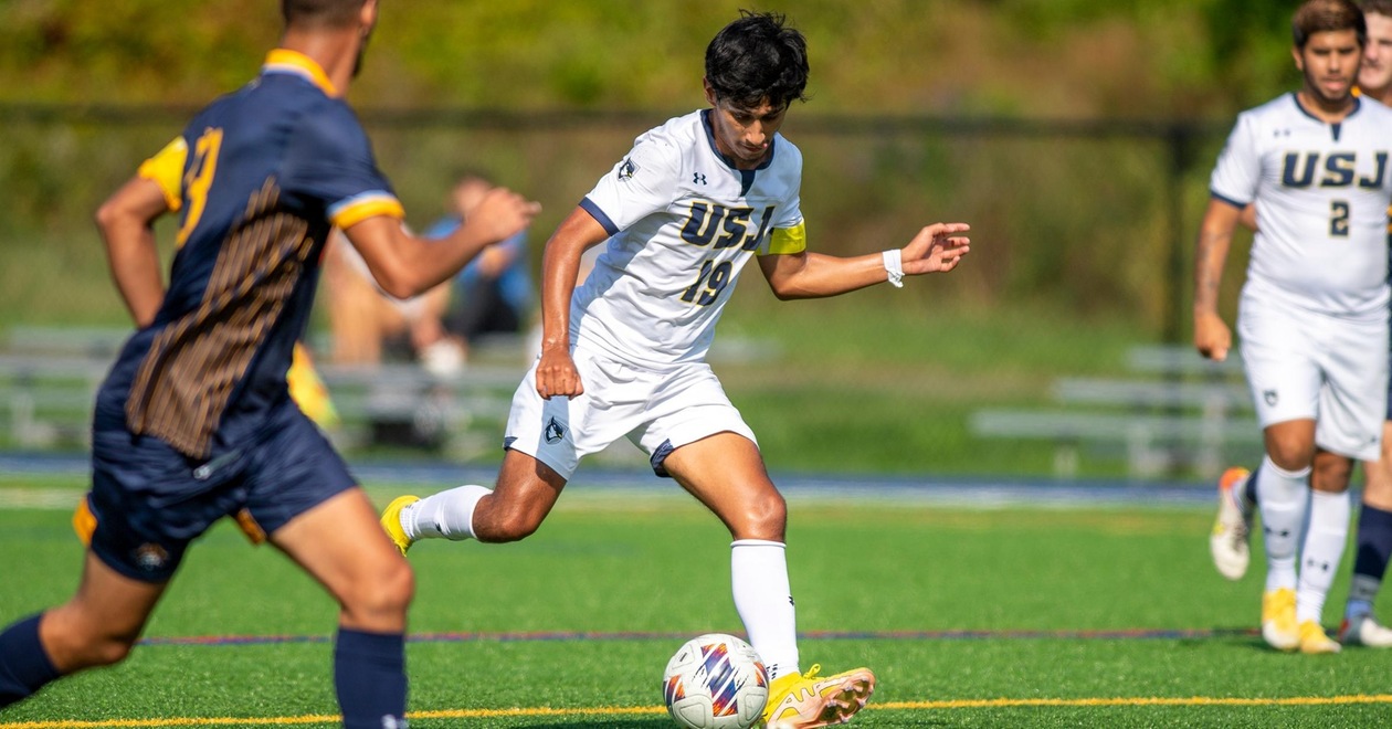 Four Goal First Half Powers Men's Soccer Past Regis Saturday
