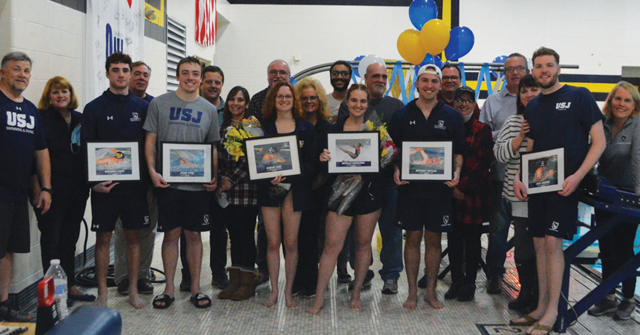 Men's Swim & Dive Edged By Eastern Connecticut On Senior Night