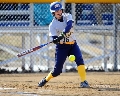Softball Tops Western New England in Second Game