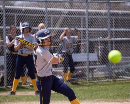 Hummel, Mary Sciglimpaglia Named All-Tournament