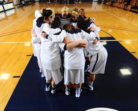Basketball Falls to Worcester State