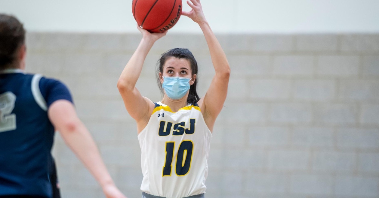 Women's Hoops Downs Dean, 68-16, In Record-Setting Night
