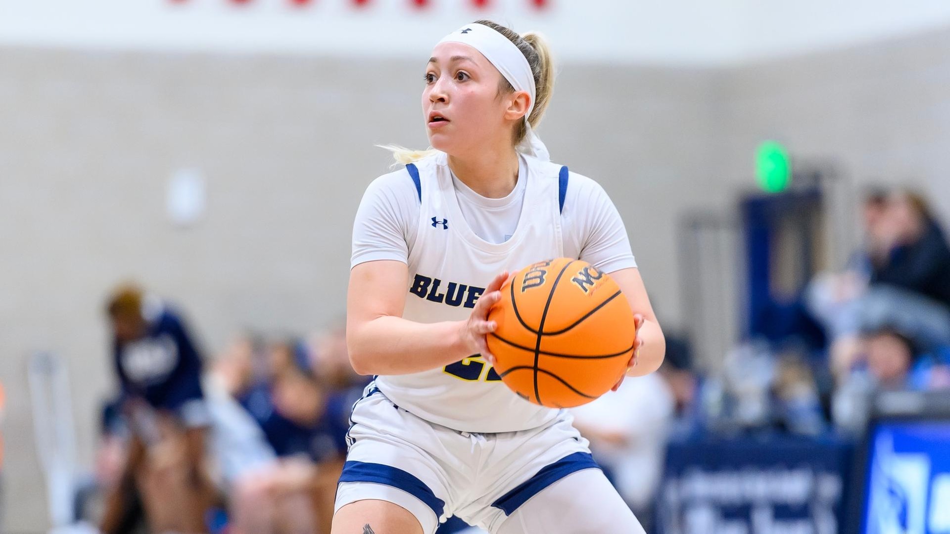 Women's Hoops Wins Eighth Straight, Defeats Rival Albertus Magnus, 78-65