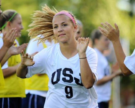 Nolan Breaks Record in 2-1 Win at Emmanuel