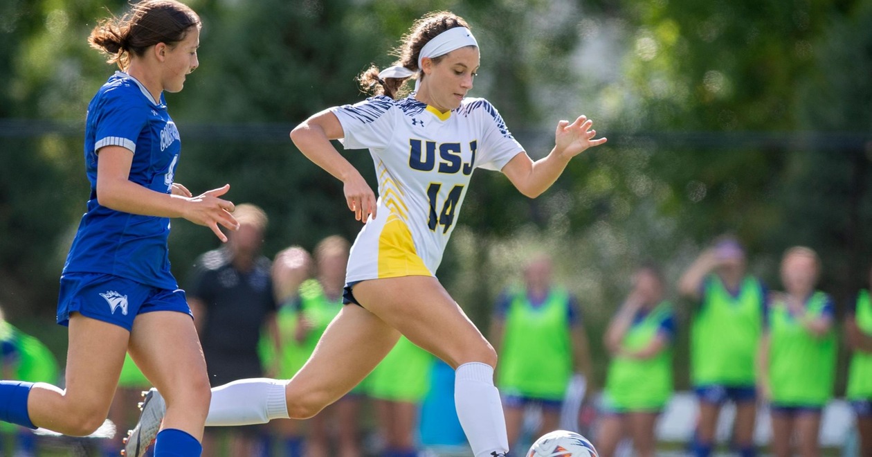 Muscatello, Women's Soccer Powers Past Rivier Saturday, 4-1