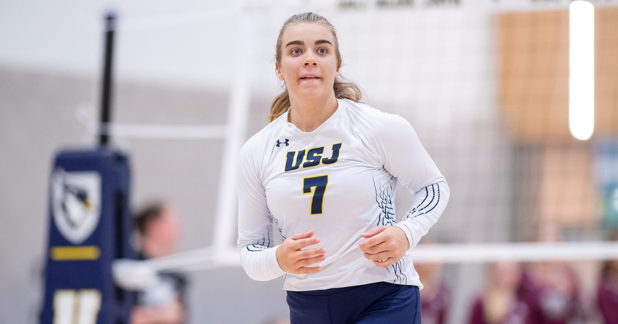 Carey, Benson Post Double-Doubles, Volleyball Drops GNAC Match At Colby-Sawyer Saturday